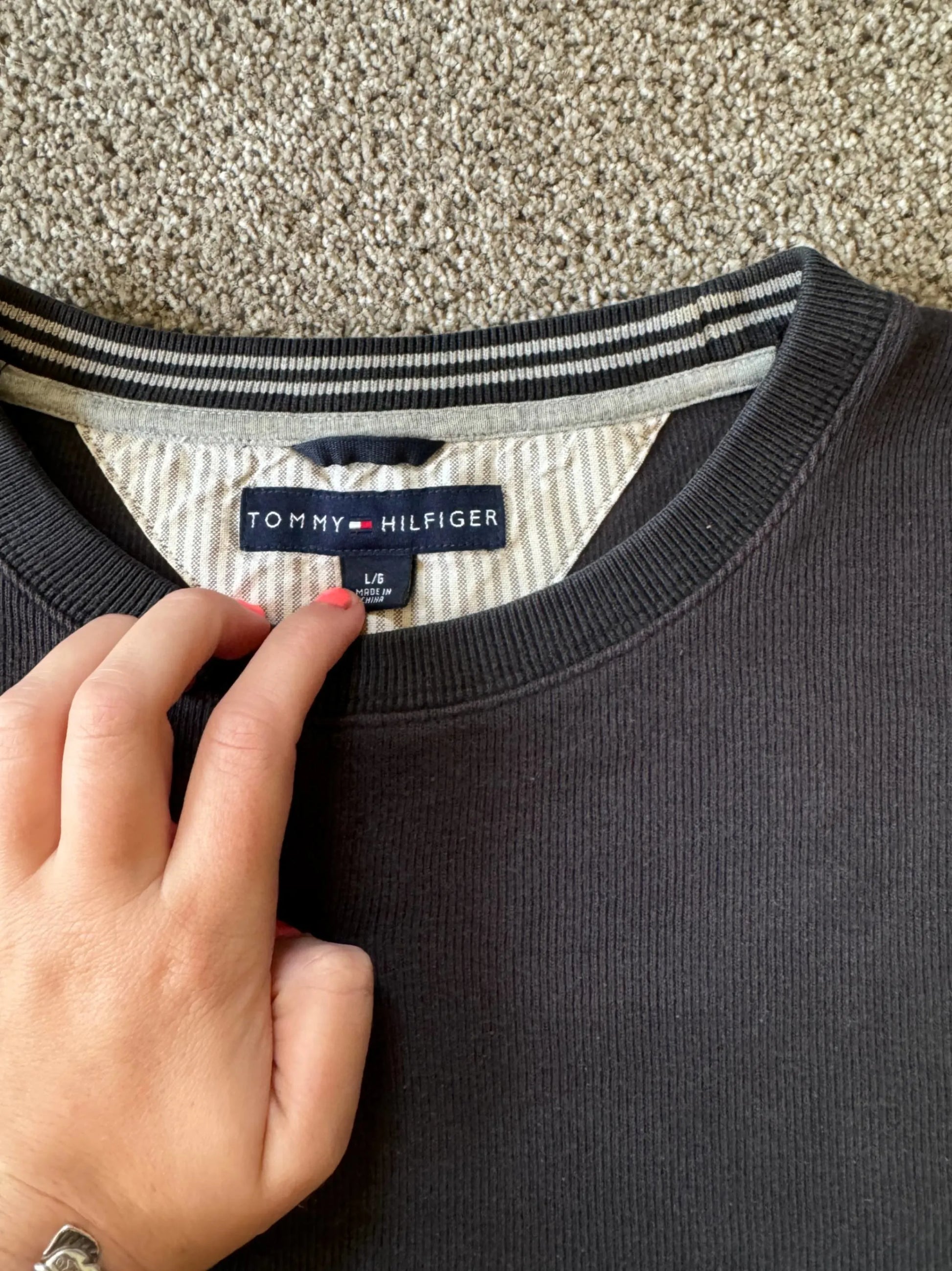 Large Tommy Hilfiger Black Sweatshirt