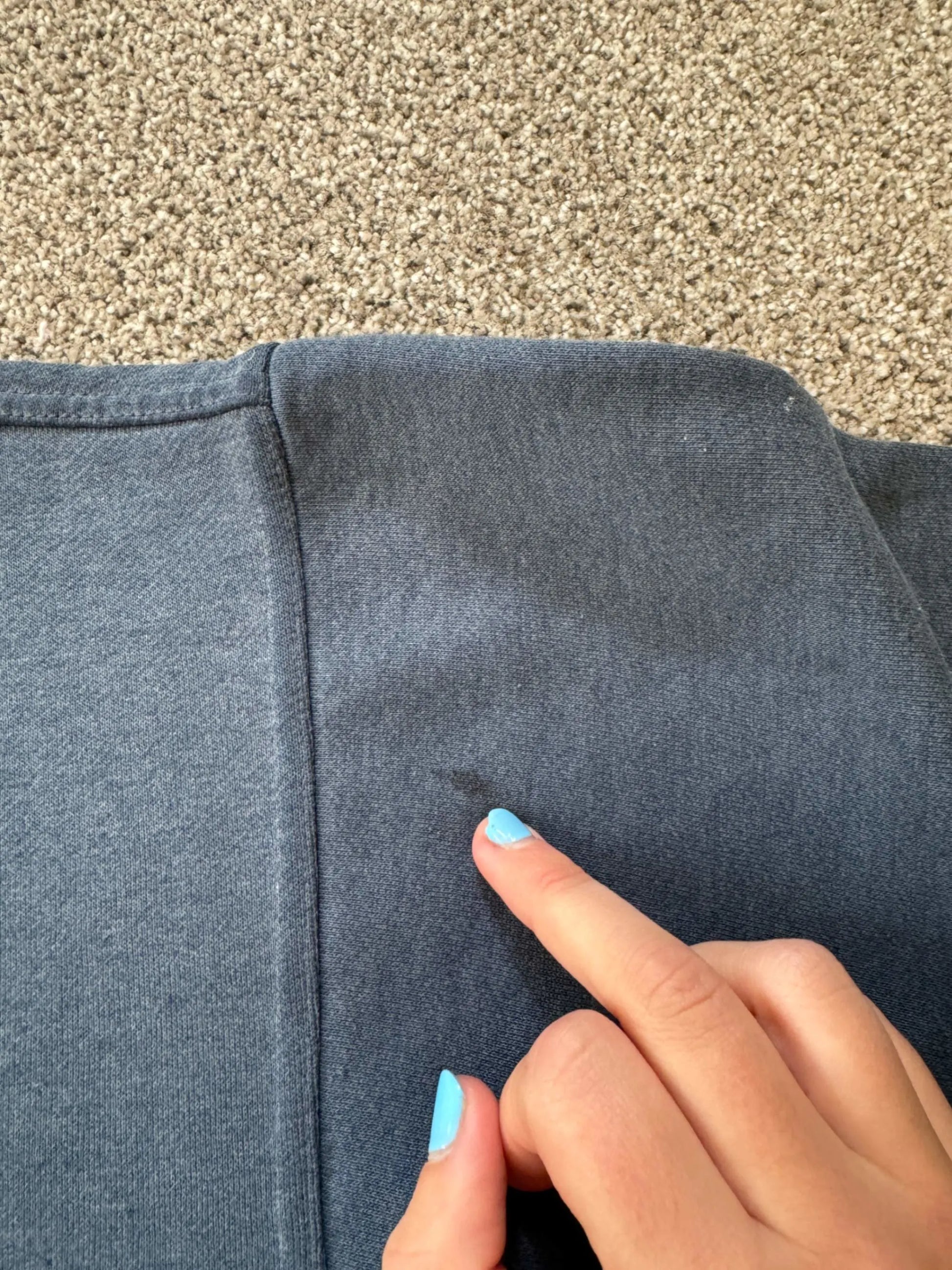 Large Ellesse Blue Sweatshirt