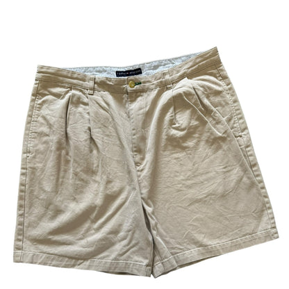 38" Tommy Hilfiger Beige Shorts