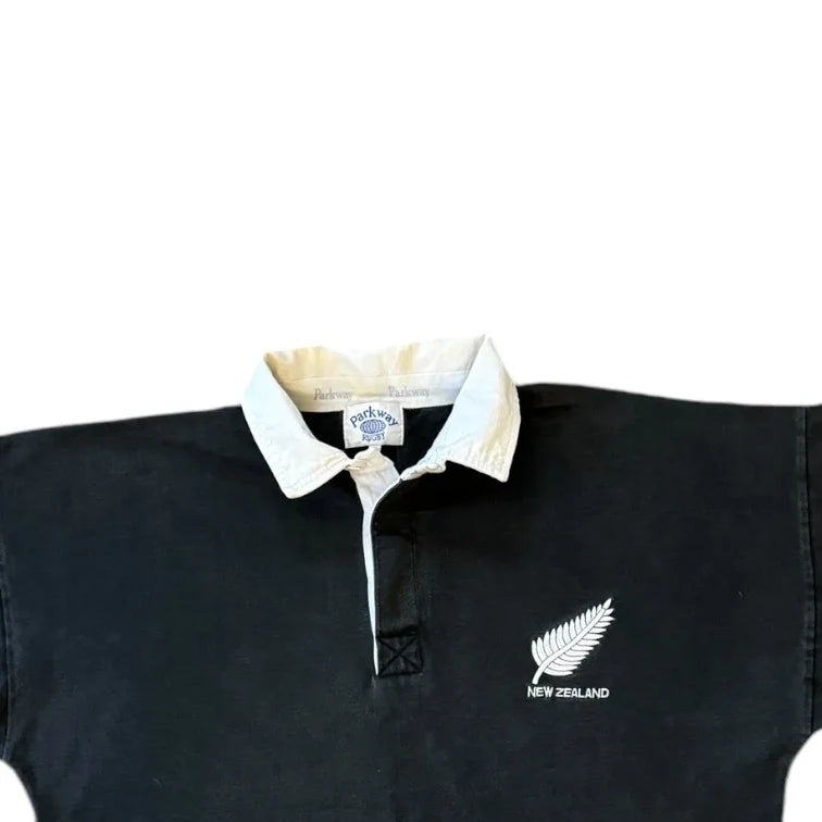 Extra large NewcZealand Black Rugby Shirt Top